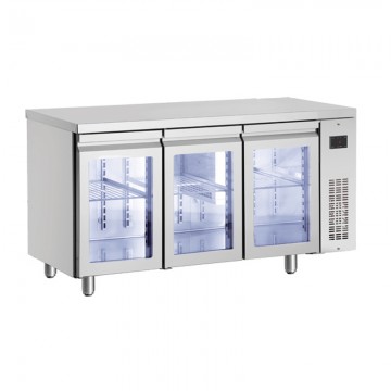 Ψυγείο πάγκος συντήρησης χωρίς μοτέρ με 3 γυάλινες πόρτες