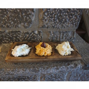 ΞΥΛΙΝΗ ΒΑΣΗ ΤΡΙΩΝ ΘΕΣΕΩΝ ΓΙΑ ΑΛΟΙΦΕΣ 30x12x3εκ