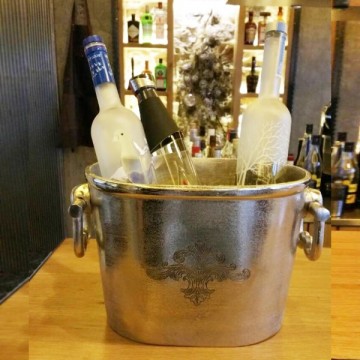 ΣΑΜΠΑΝΙΕΡΑ ΟΒΑΛ ΑΛΟΥΜΙΝΙΟΥ KARNI ΜΕ RETRO ΣΧΕΔΙΟ 35x20x22εκ