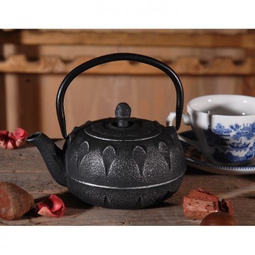 ΤΣΑΓΙΕΡΑ ΑΠΟ ΜΑΝΤΕΜΙ 600mL SILVER BLACK KARNI 